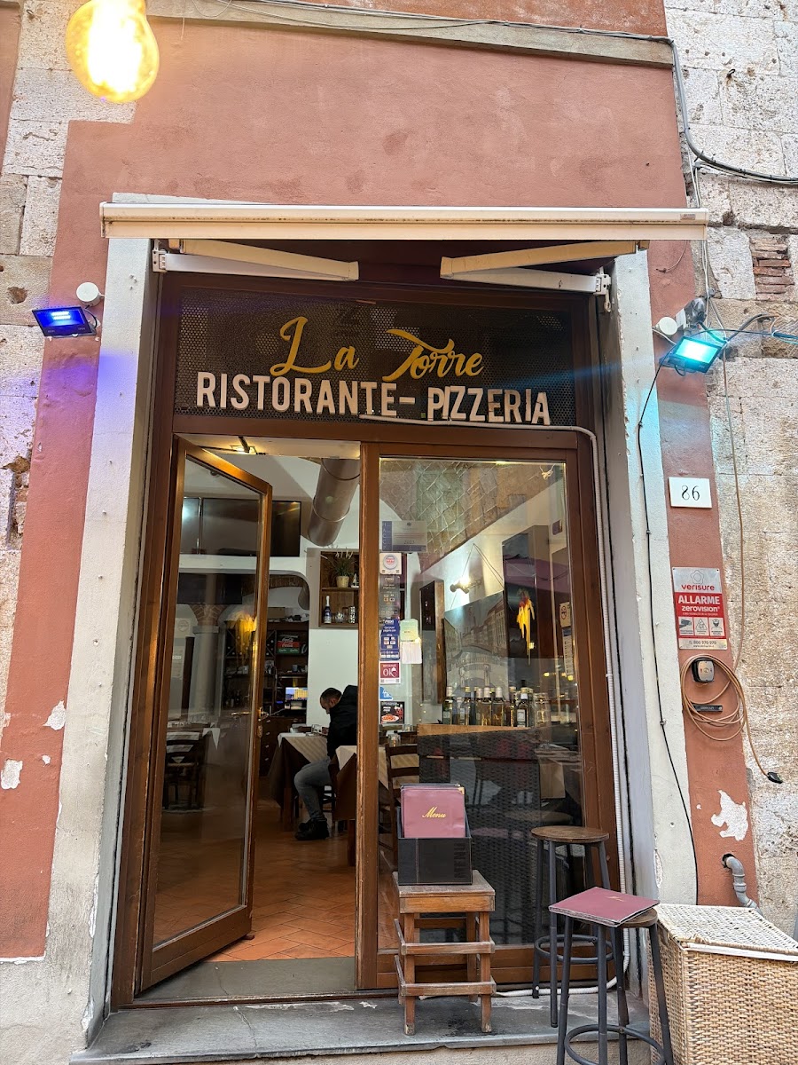 La Torre Ristorante Pizzeria