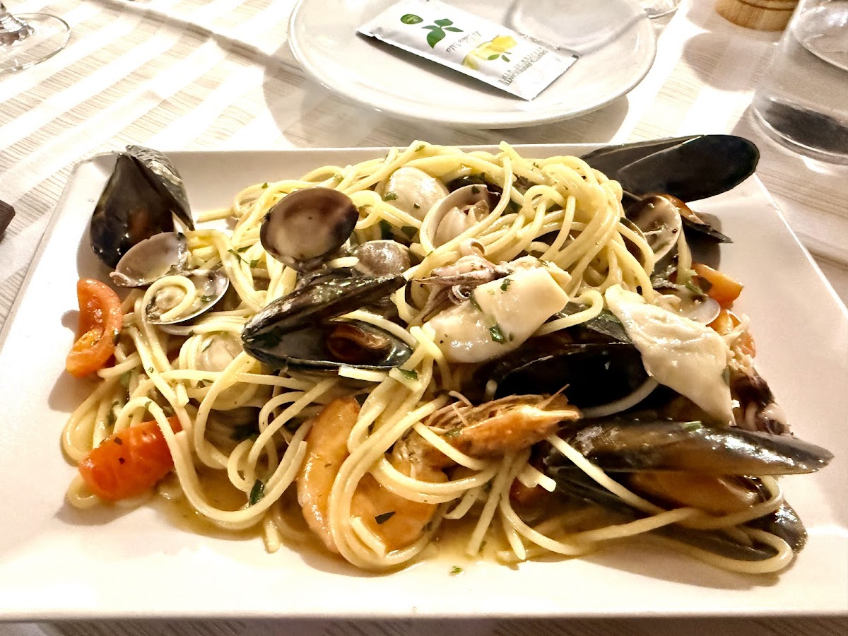 La Torre Ristorante Pizzeria Photo 4