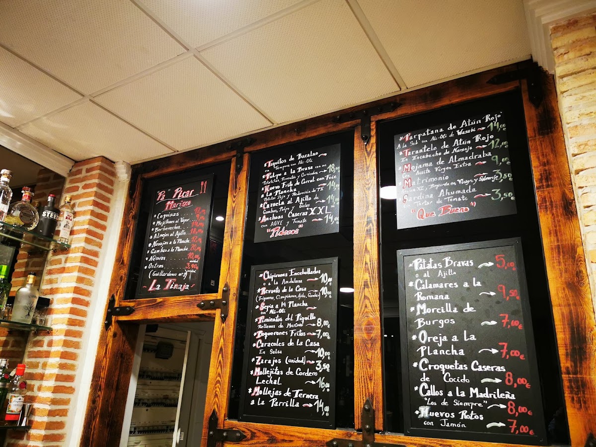 Hostal Restaurante La Tinaja Photo Menu 9