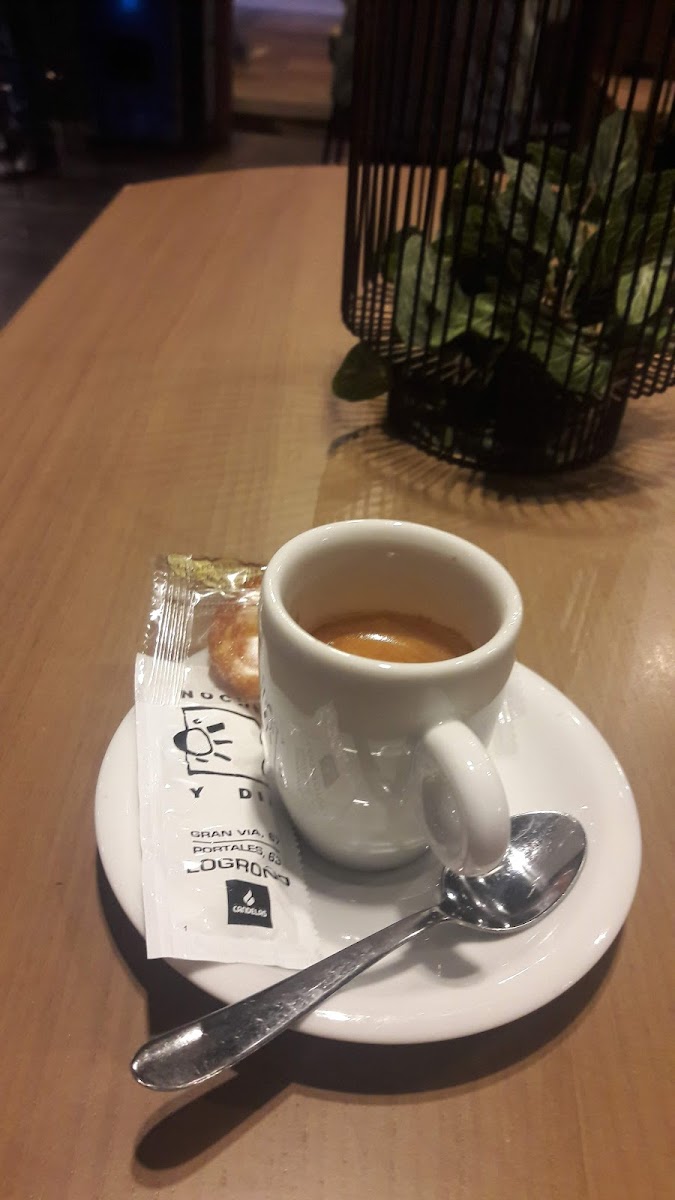 Cafetería Noche Y Día Photo 5