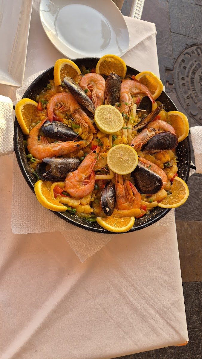 The Castle Pub and Tapas Bar Photo 8