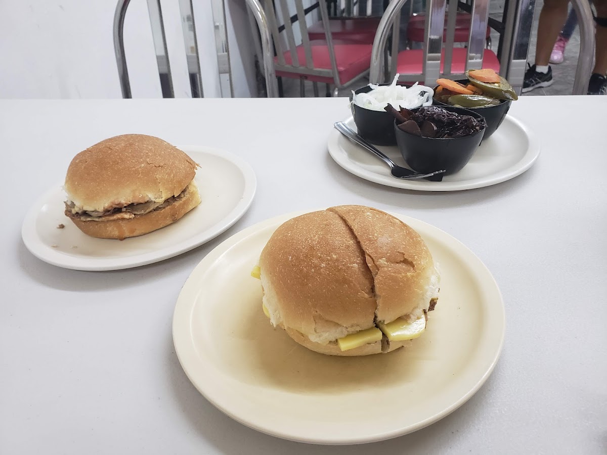 Tortas Chalo Photo 5