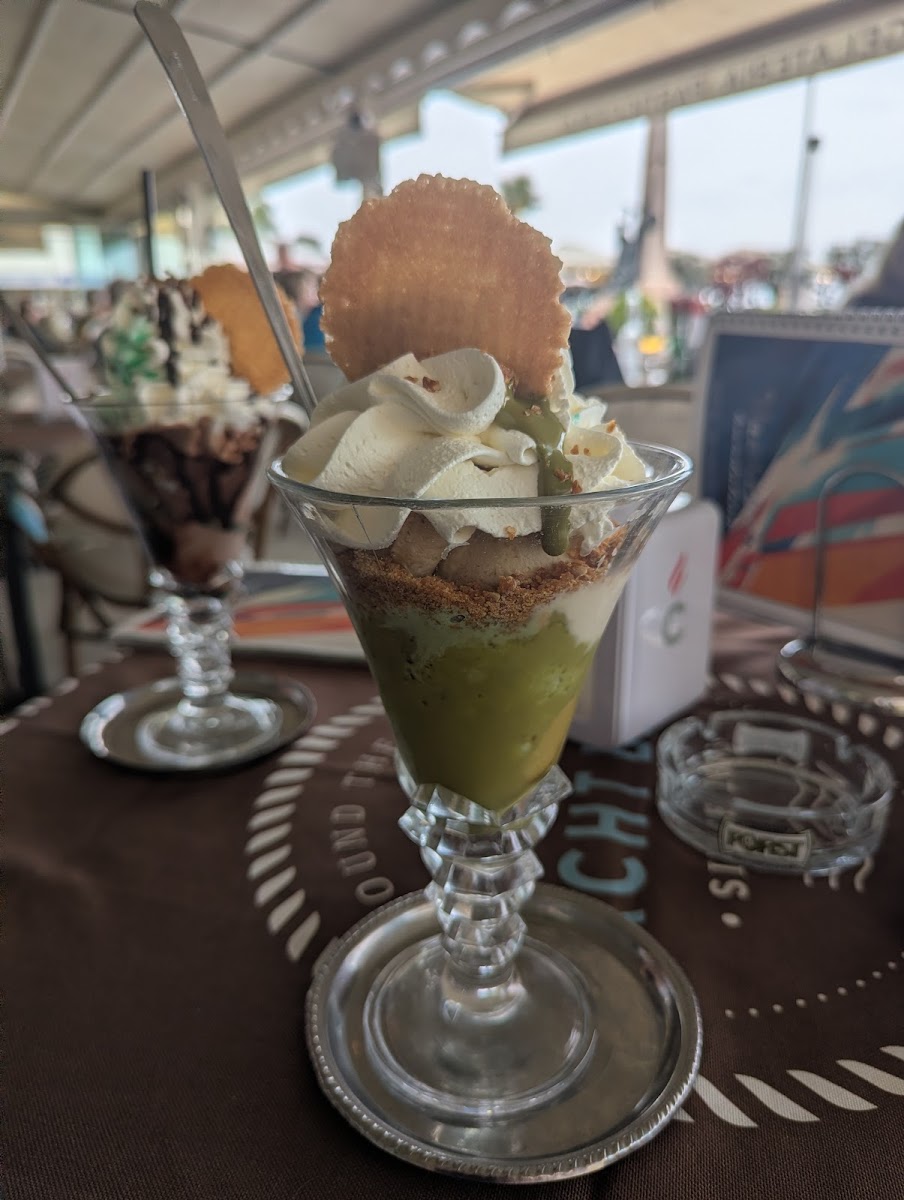 Yacht Bar Pizzeria Gelateria Photo 3