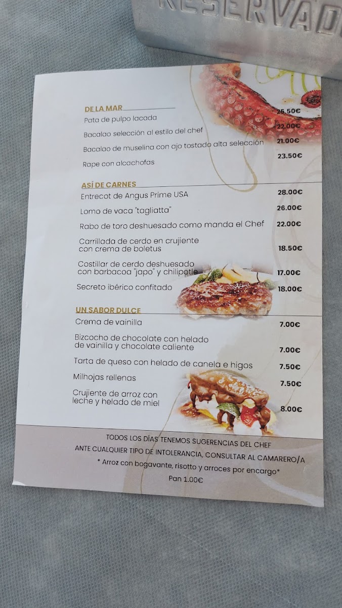 La Pita Café. Photo Menu 2