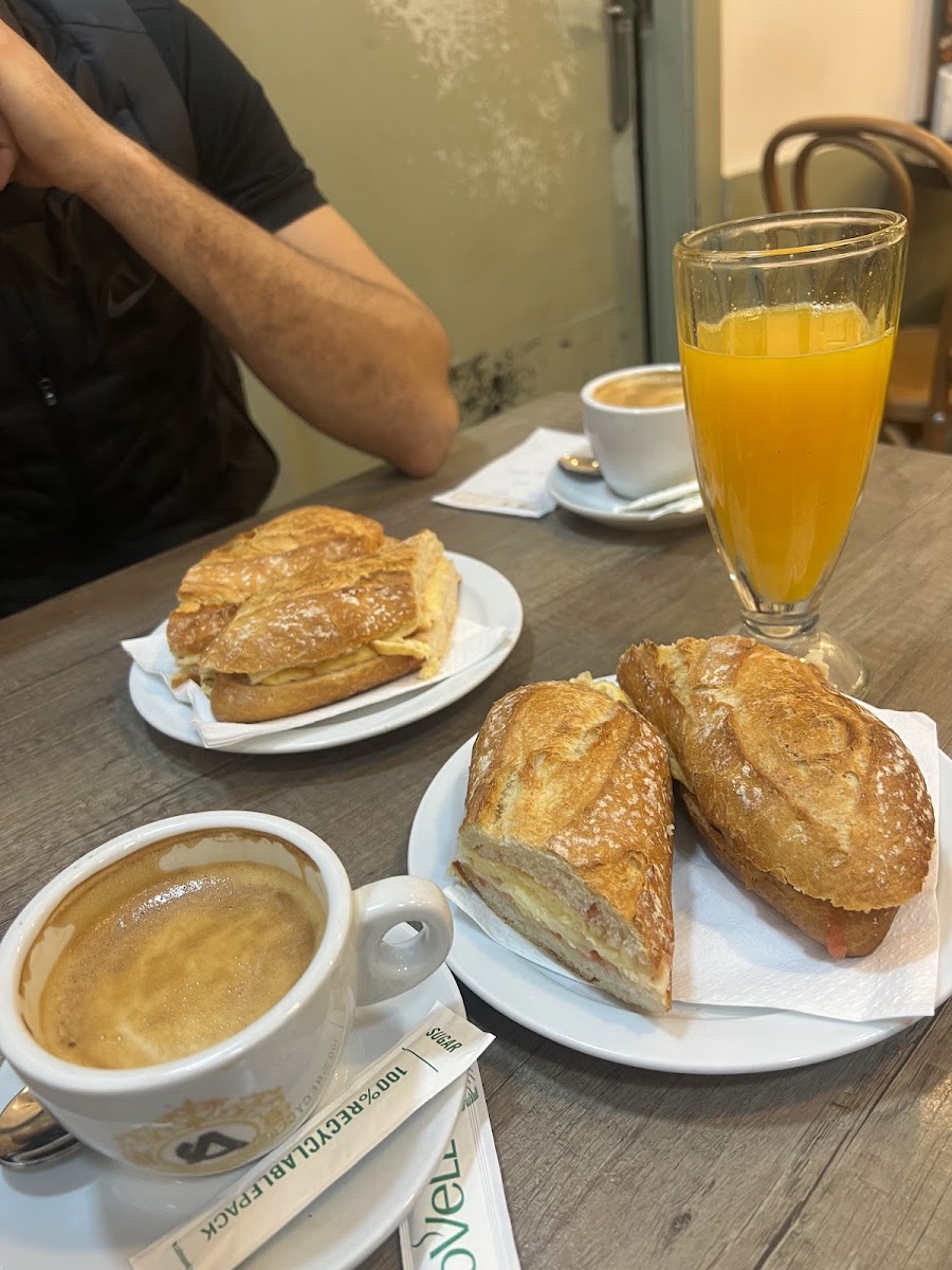 Antico cafe Photo 3