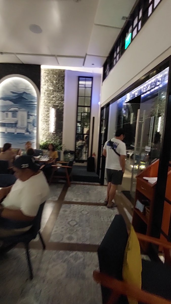 Sans Rival Marina Town Photo 7
