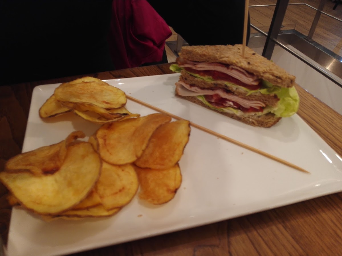Star Pub Holy Burger Photo 9