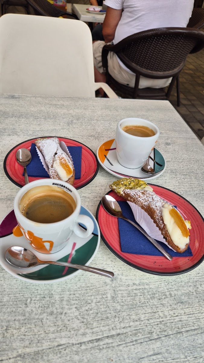 Cafeteria Flor De Vainilla Photo 5