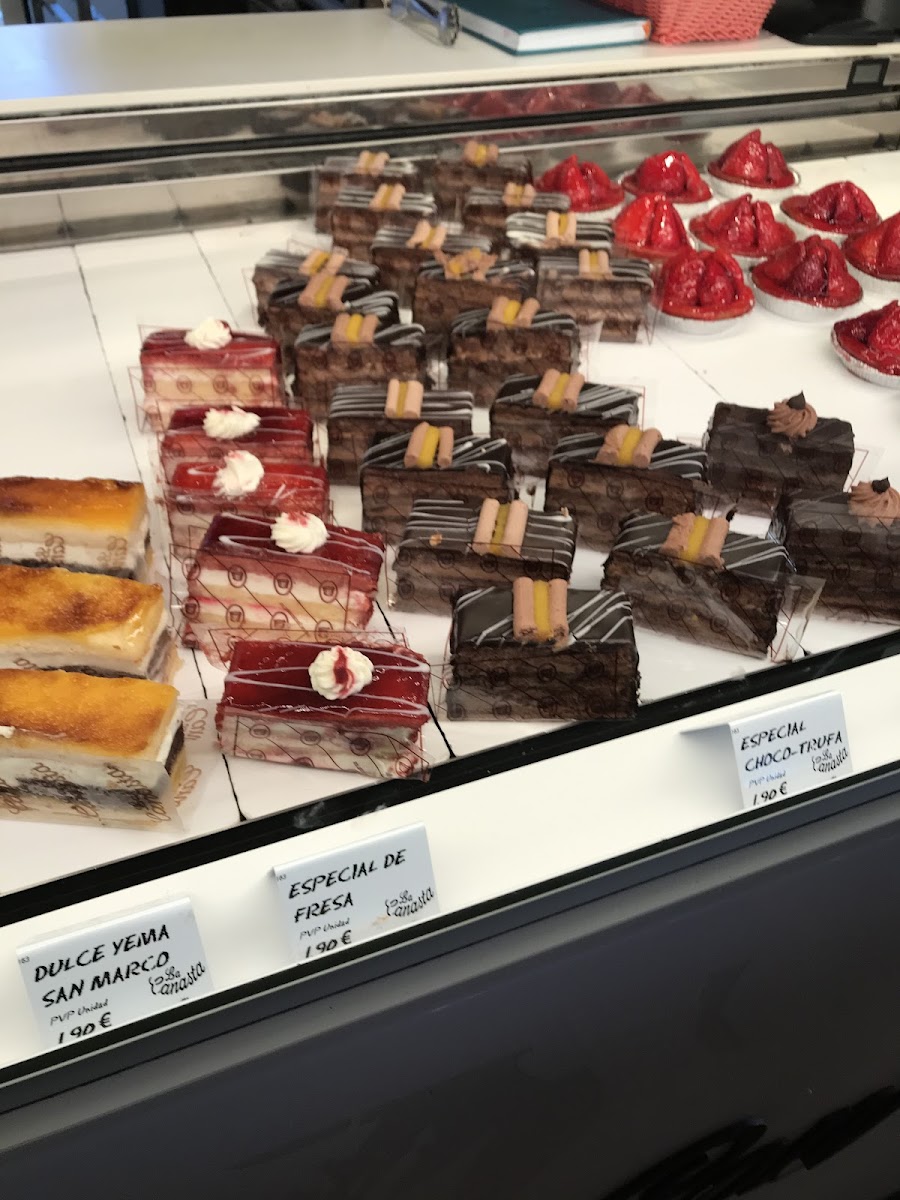 Dulces La Canasta Photo 5