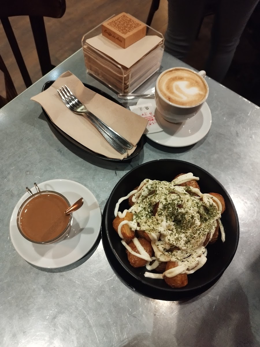 Art Caffe Photo 8