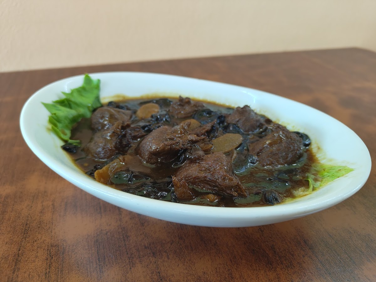 Giant Bowl Vegetarian Restaurant • 大碗公蔬食站 Photo 3