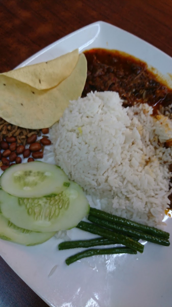 Giant Bowl Vegetarian Restaurant • 大碗公蔬食站 Photo 6