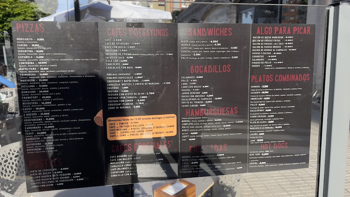 Cafetería Lucky Photo Menu 1