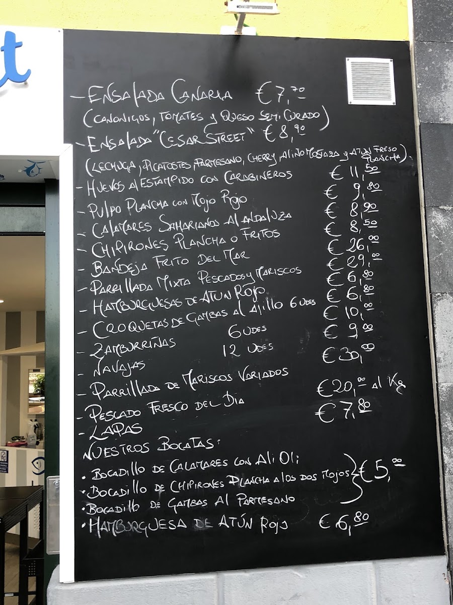 La Pescadería Street Photo Menu 6