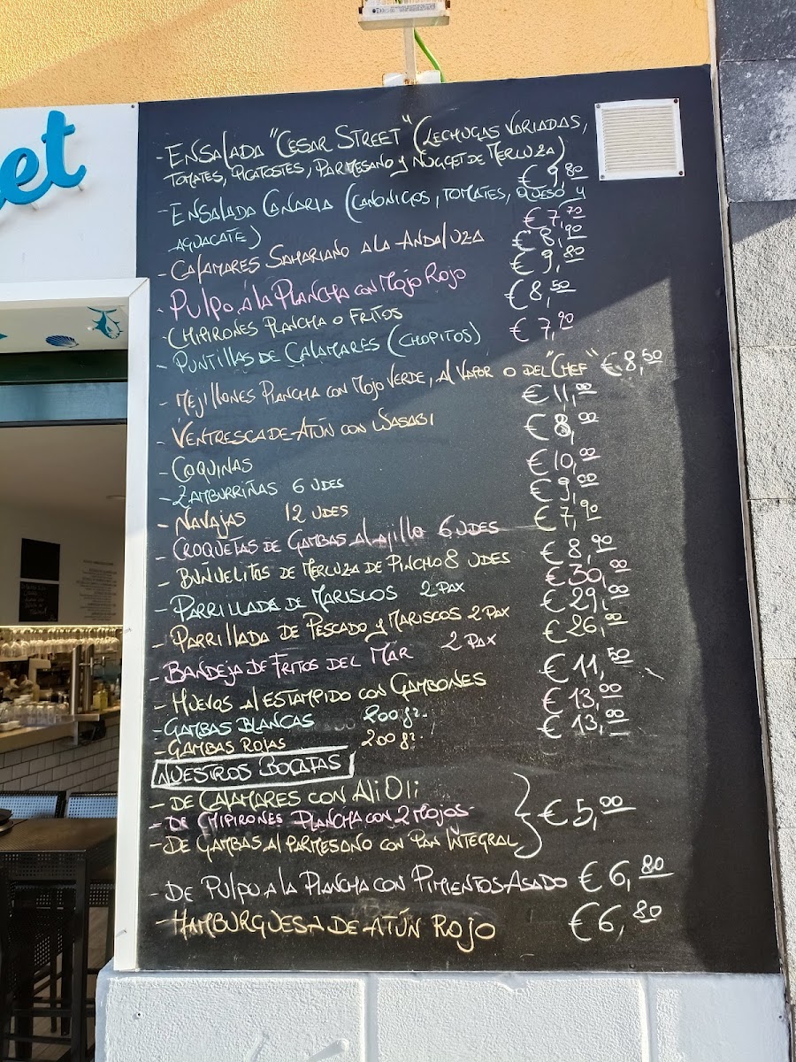 La Pescadería Street Photo Menu 7