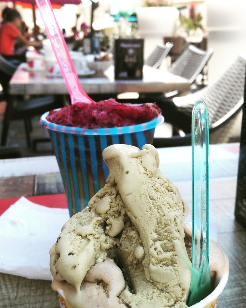 Isola delle Rose - Bar, Gelateria Photo 8