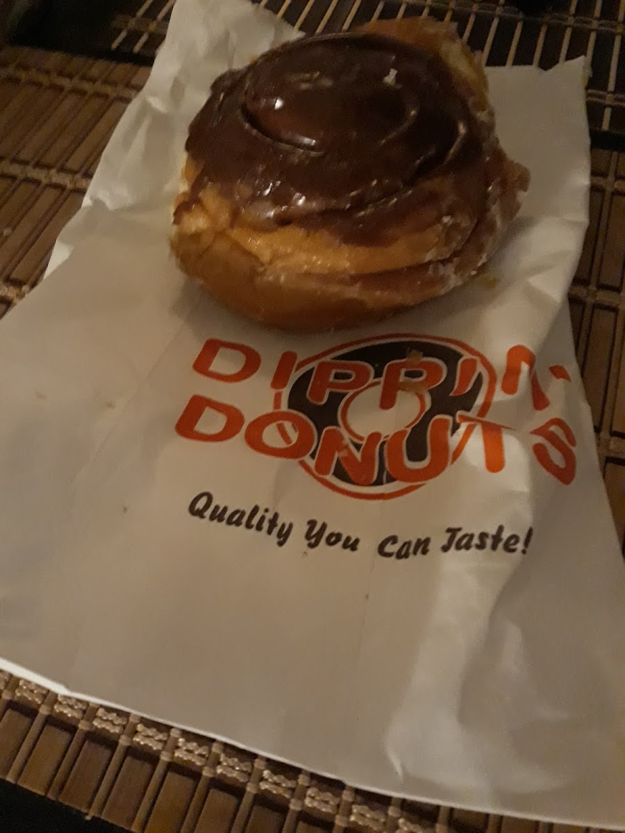 Dippin Donuts Photo 7