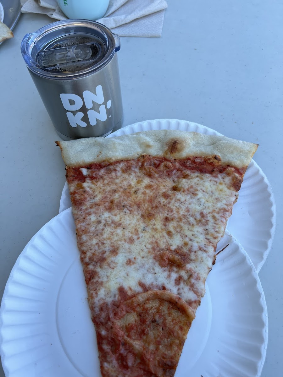 Three Brothers From Italy Pizza Photo 5