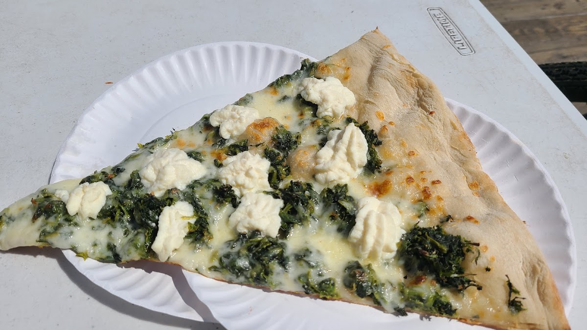 Three Brothers From Italy Pizza Photo 9