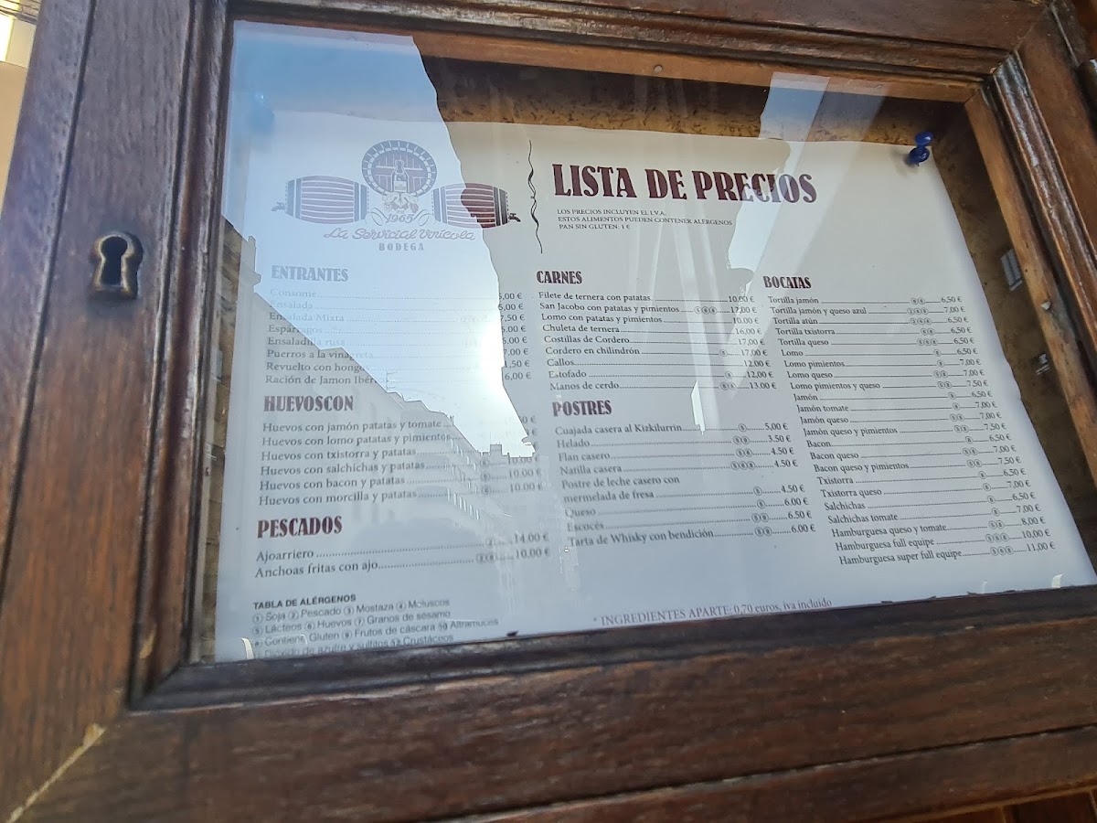 La Servicial Vinícola Photo Menu 5