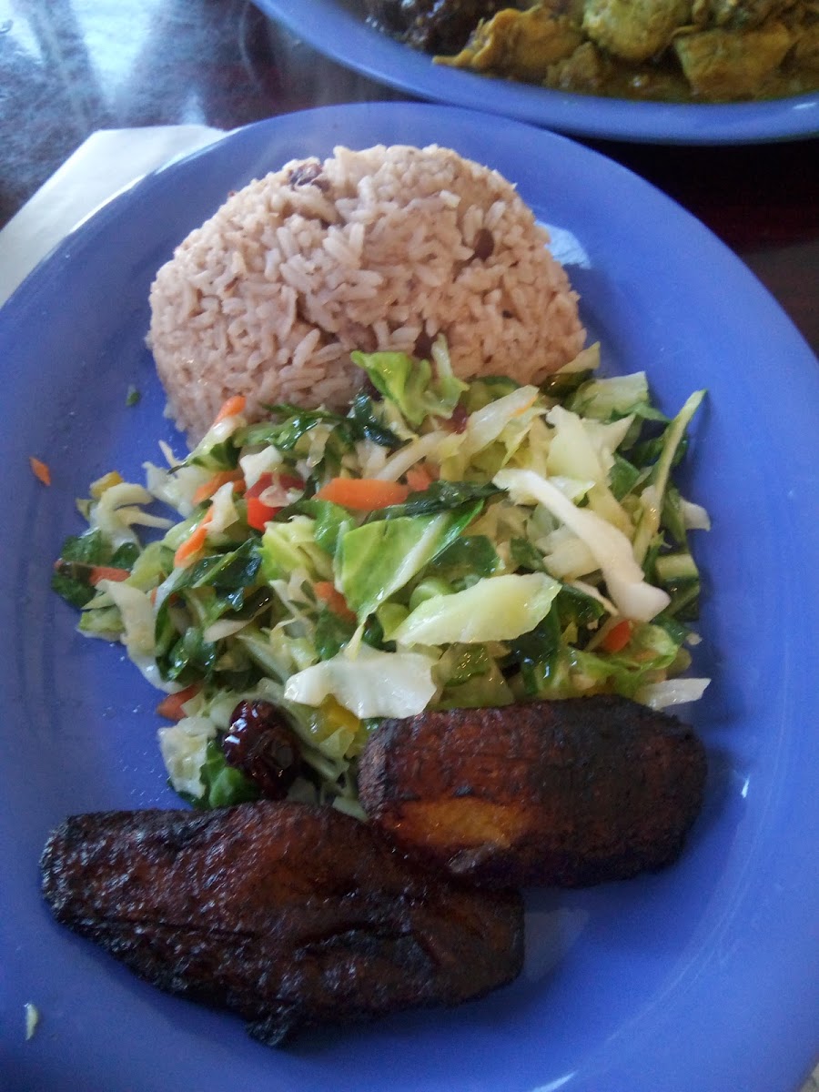 Bamboo's Jamaican Restaurant Photo 7