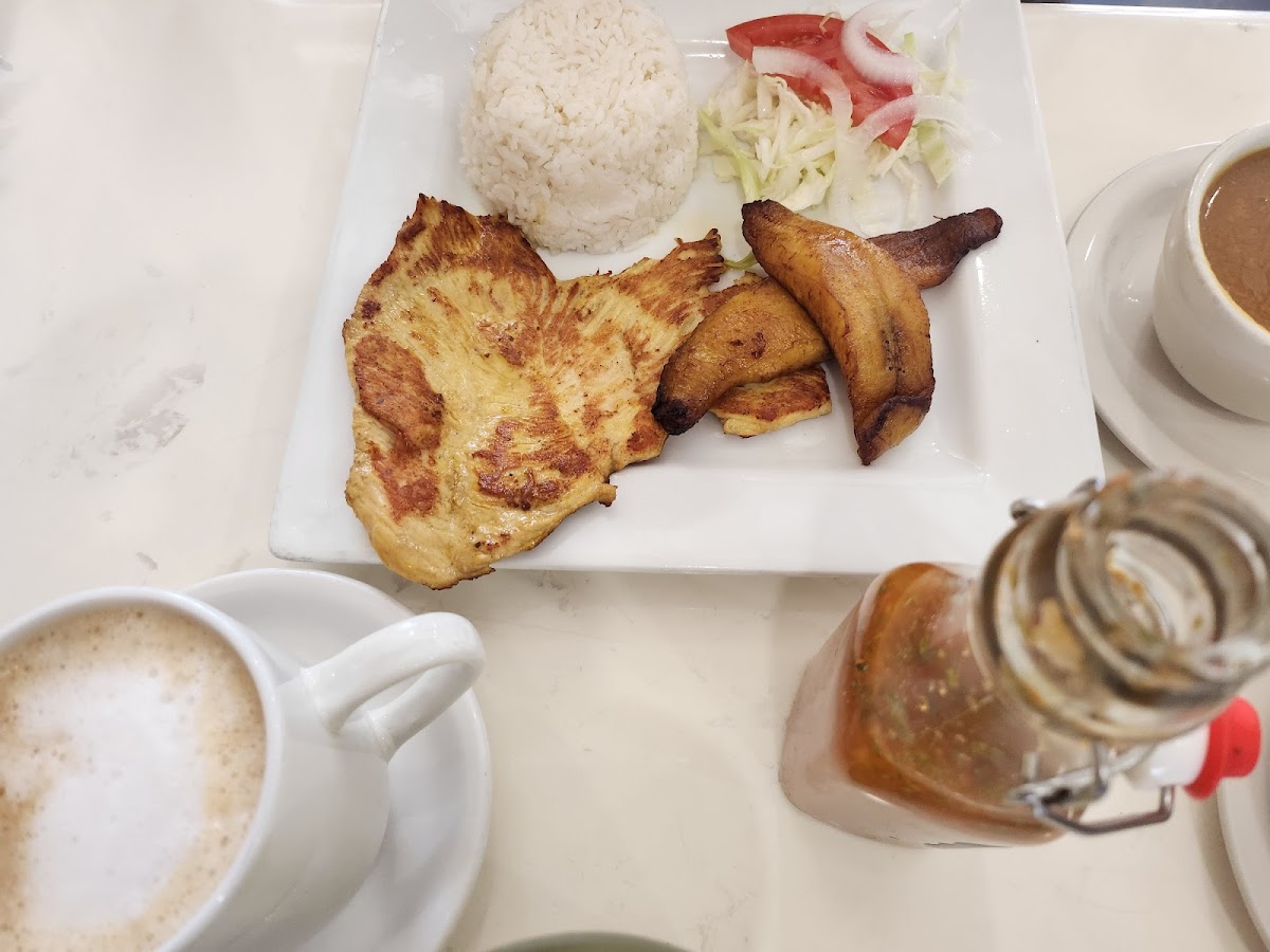 Las Delicias Colombianas Photo 5
