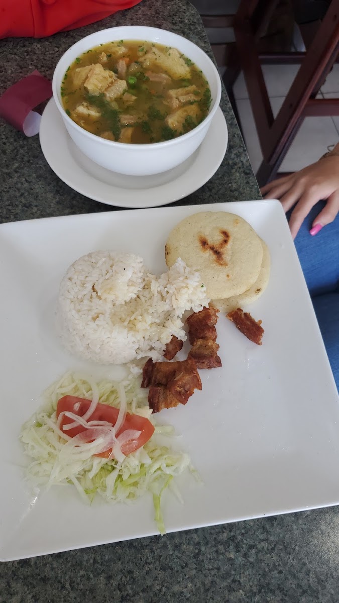 Las Delicias Colombianas Photo 6