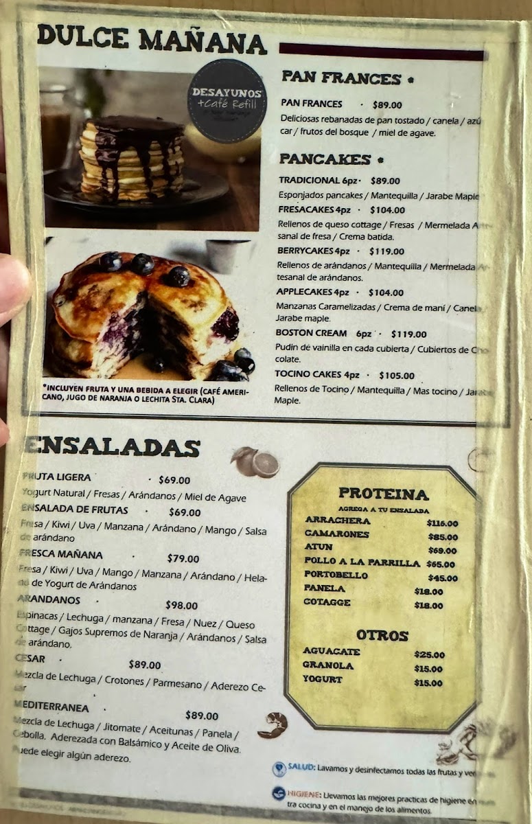 Arándanos Bistro Photo Menu 2