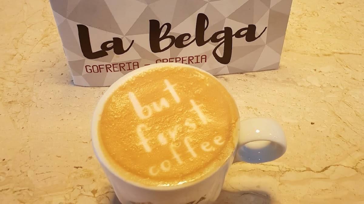 La Belga Gofrería Crepería Photo 3