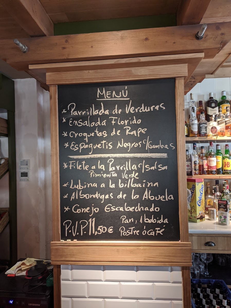 La Típica Bodega El Garnacho Photo Menu 8