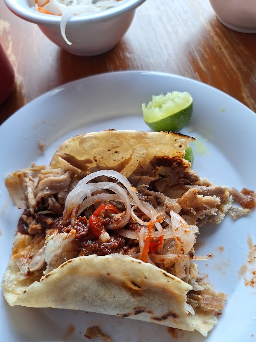 Taquería los Dos Compadres Photo 3