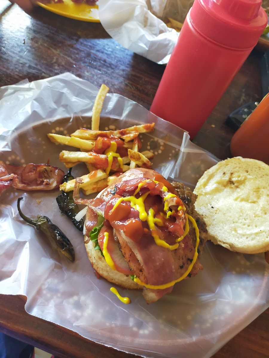 Hamburguesas Papanoa Photo 5