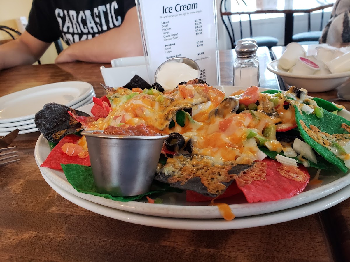 Big Scoop Family Restaurant & Take-Out Photo 7