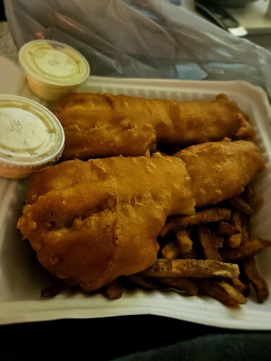 Big Scoop Family Restaurant & Take-Out Photo 8