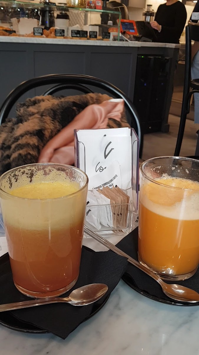 CAFFÈ V Photo 2