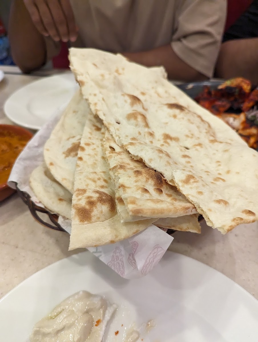 Al Miqat Restaurant - Al Shahba Photo 8