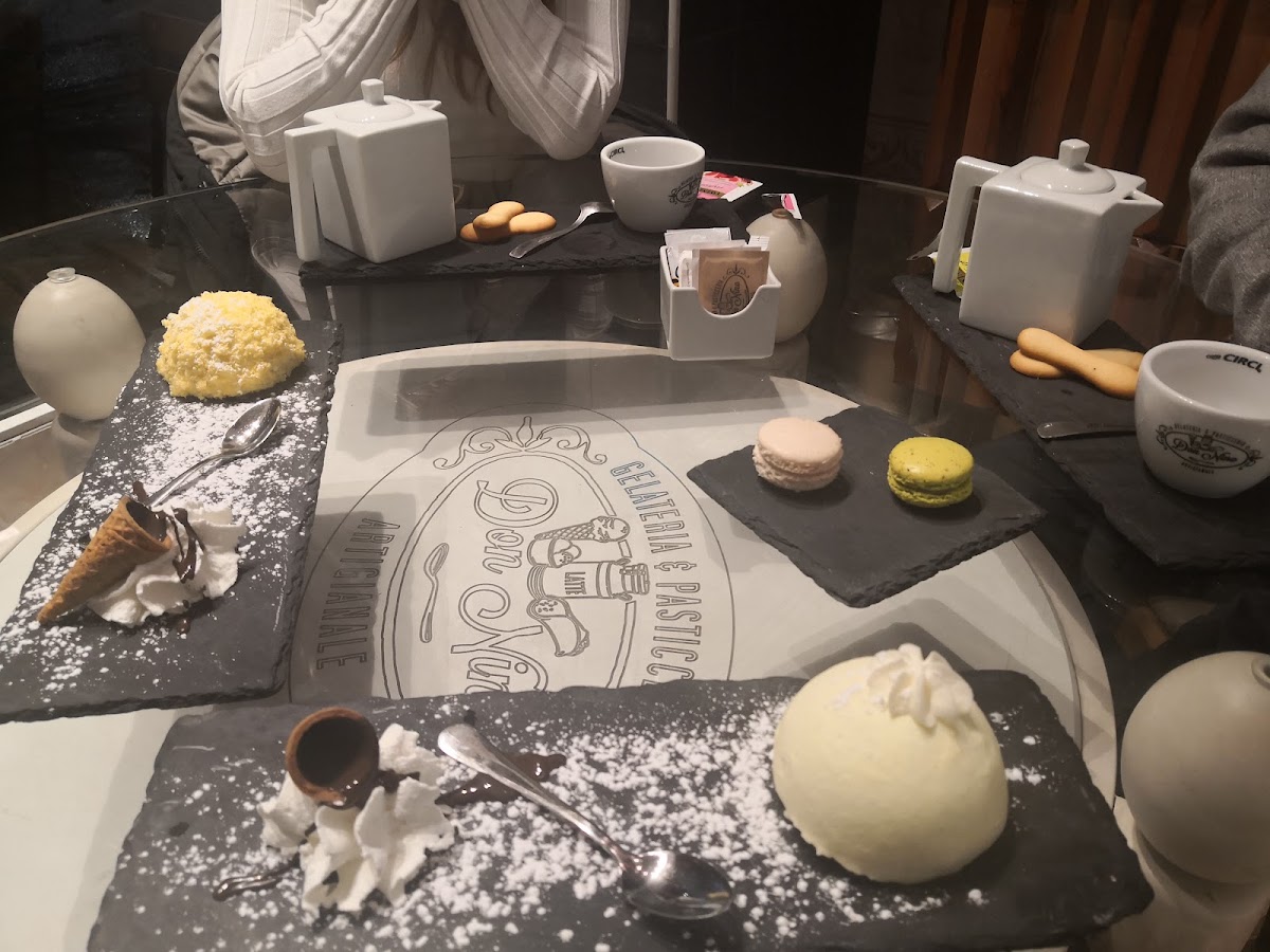 Bistrot de Paris La Femme Photo 7