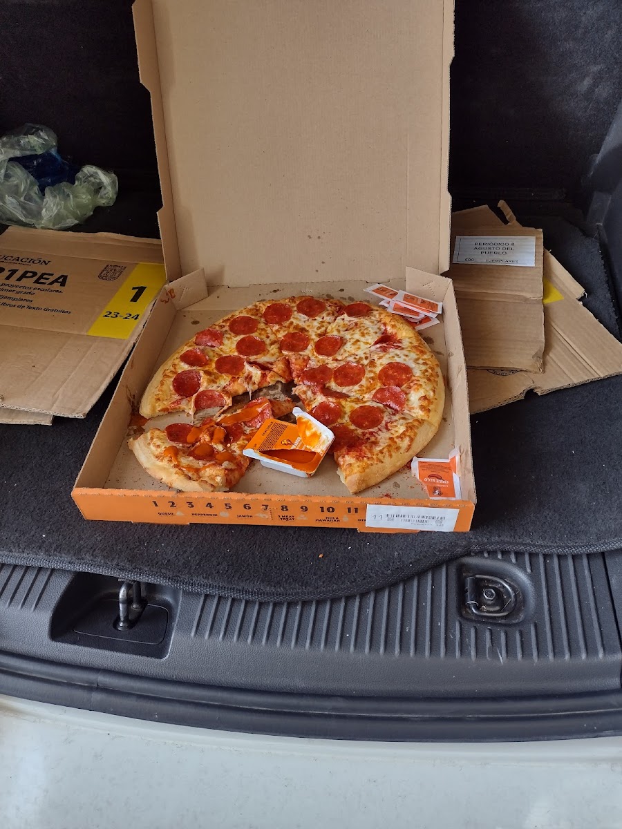 Little Caesars Pizza Ciudad Granja Photo 5