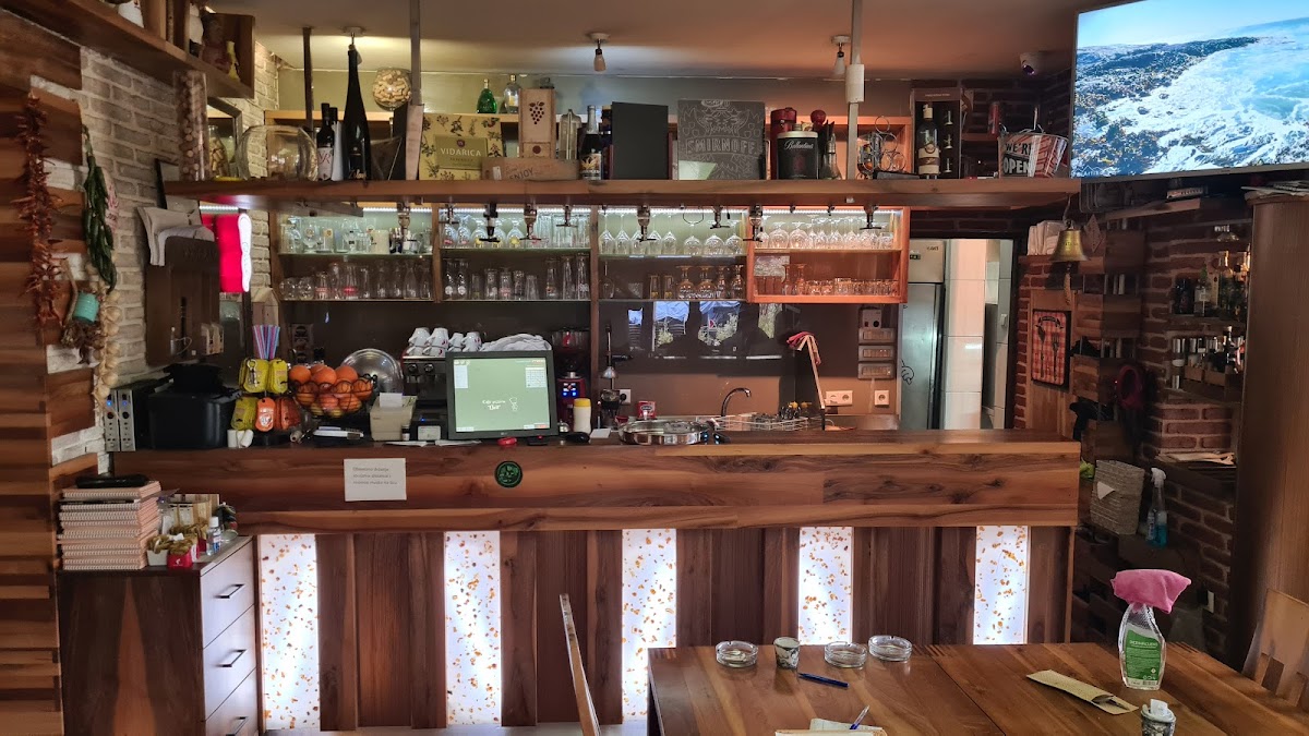 Caffe pizzerija BELL