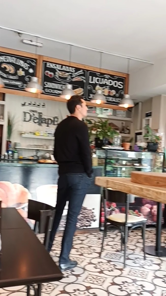 Dellapé café Photo 2