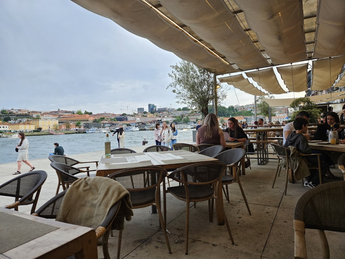 Café do Cais Photo 3