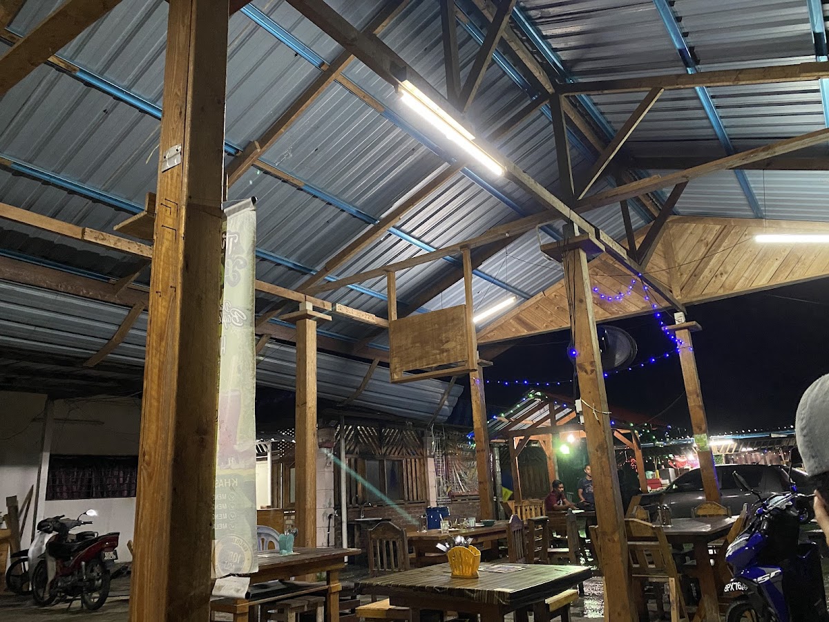 Delicious pallet house Photo 4