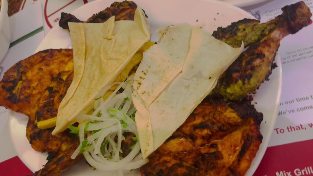 Eat and Drink Restaurant Photo 2