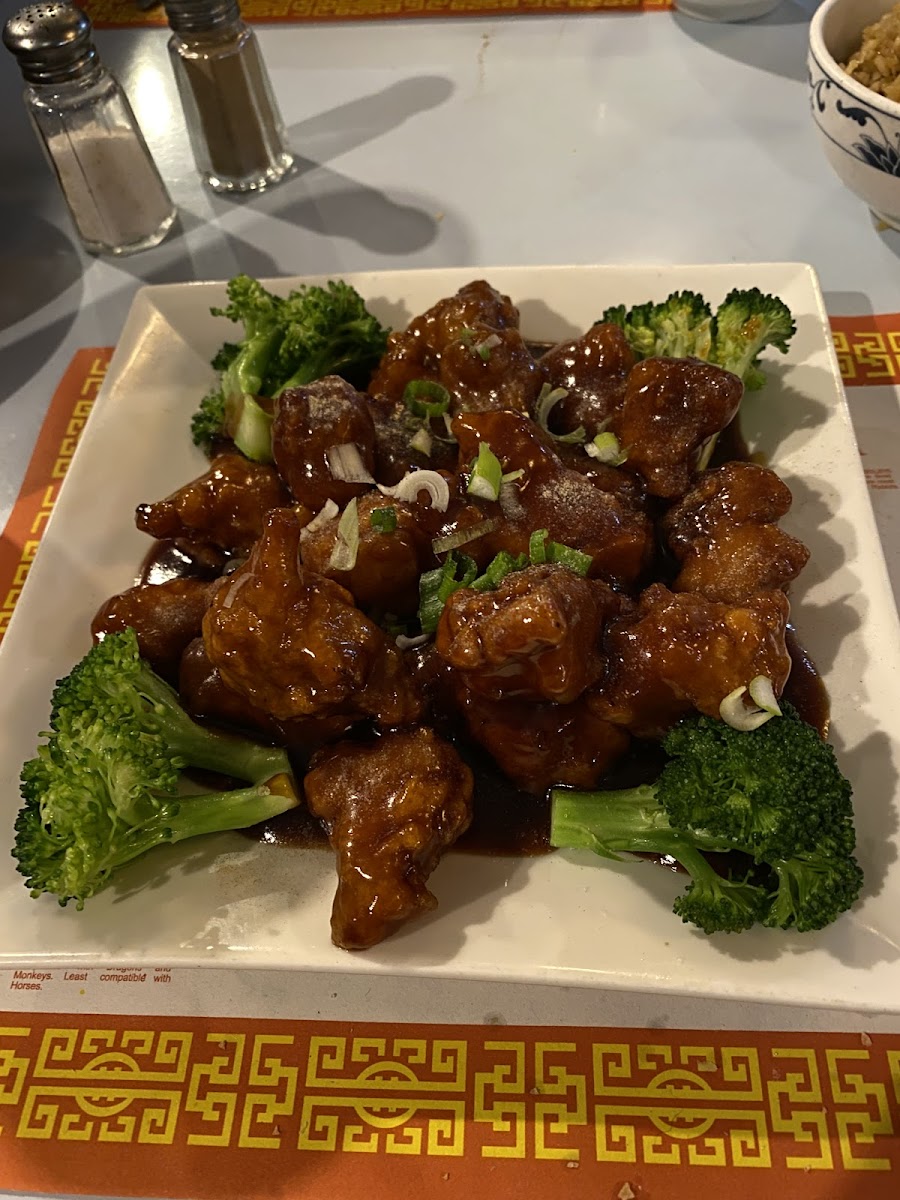 Mr. Wang's Chinese Restaurant Photo 6