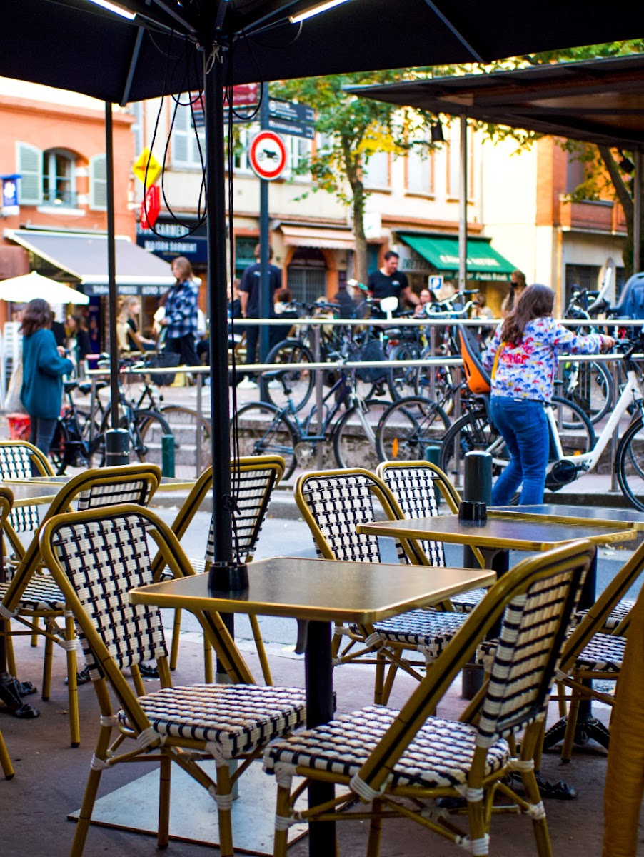 Le Comptoir à la Une
