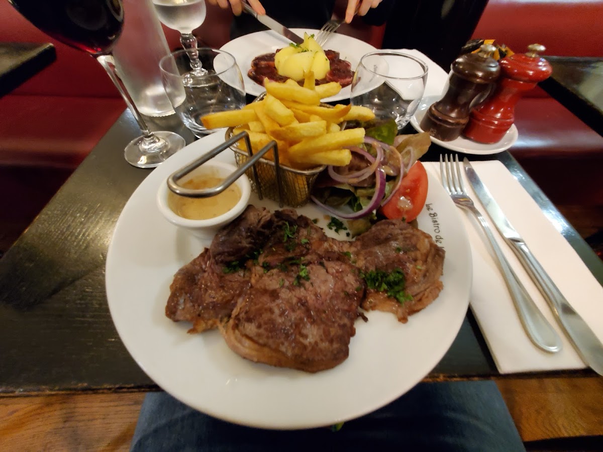 Bistro Lyonnais Photo 9