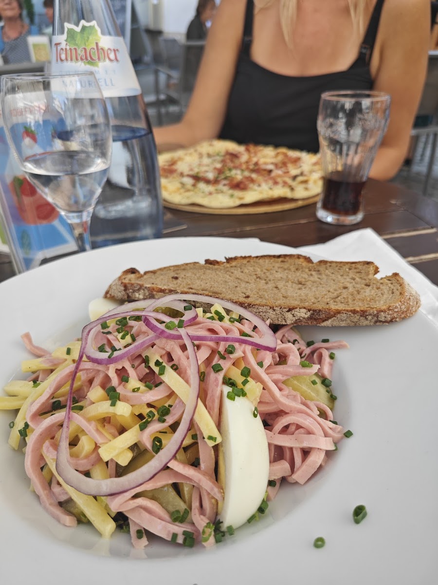 Gaststätte X Photo 5