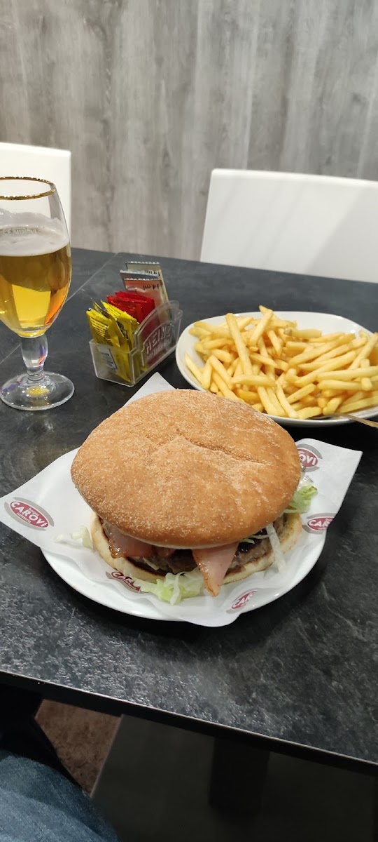 Burger Carovi Photo 5