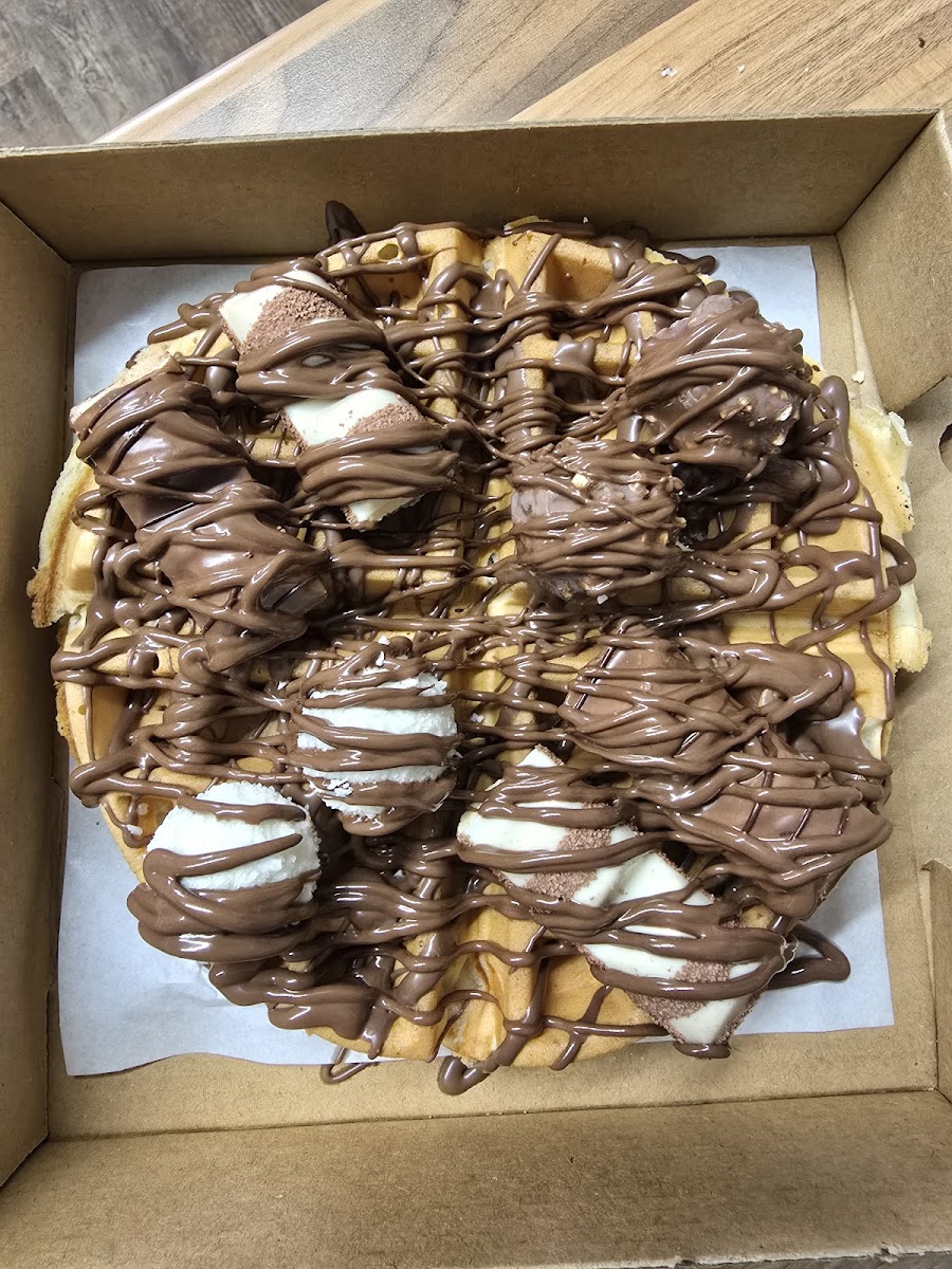 Sweet tooth Photo 6