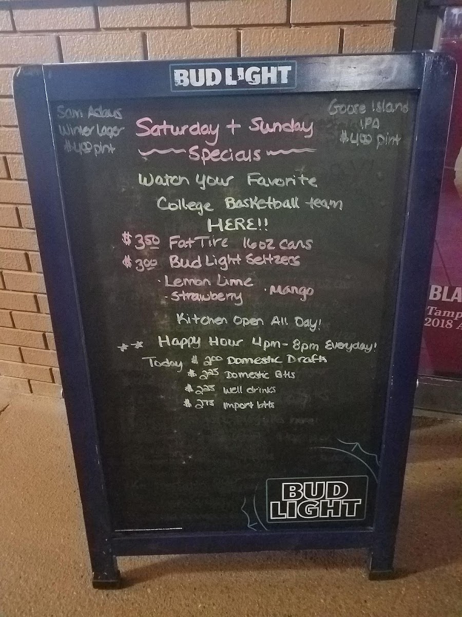 Goose's Sports Bar Photo Menu 8